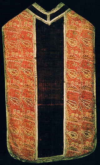 Ornat w. XVII, boki z tkaniny tureckiej – XVII w. Fundator konserwacji Organizator Targów Sacro Expo
